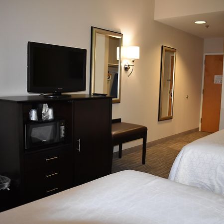 Holiday Inn Express Apex - Raleigh By Ihg Екстериор снимка